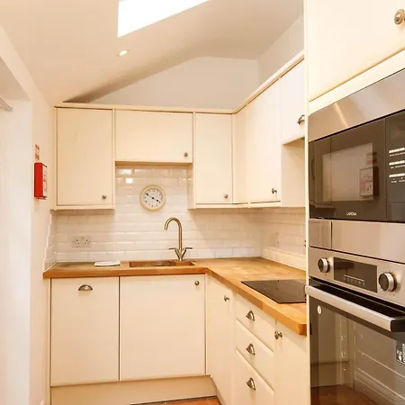 Monk Bar Garden Hideaway